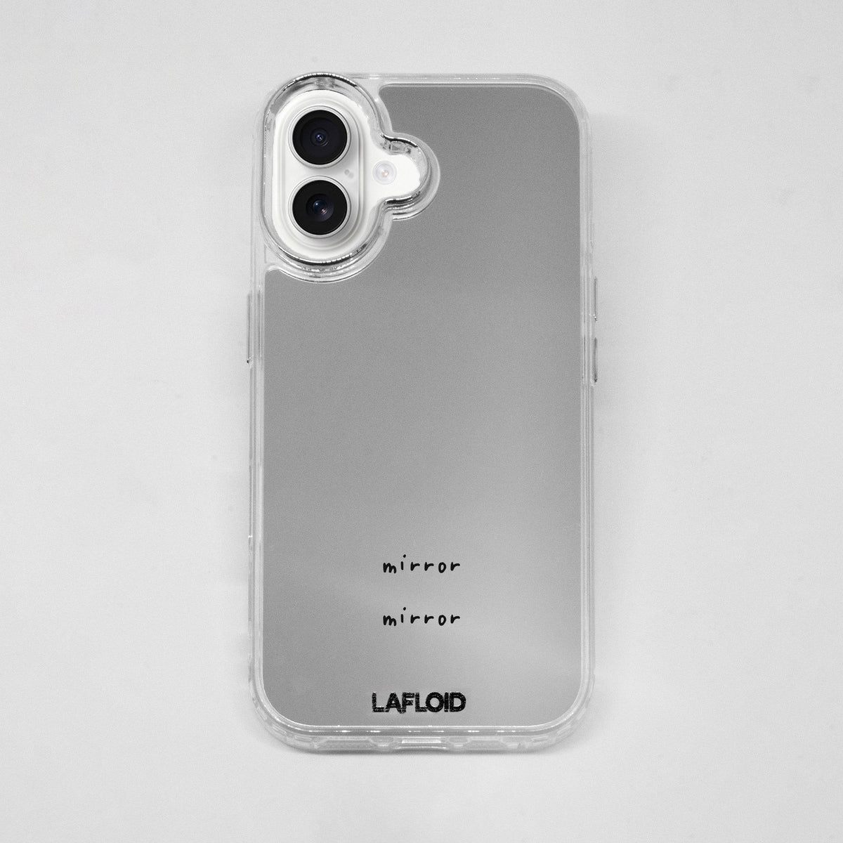 Funda espejo LAFLOID iPhone 16 Plus con frase personalizada «mirror mirror» impresa en negro