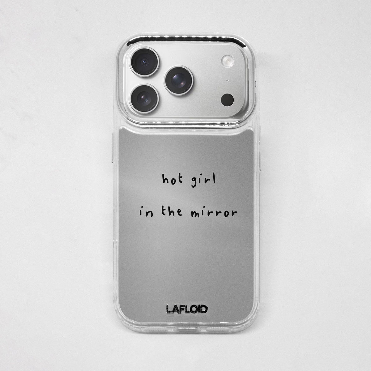 Funda espejo LAFLOID iPhone 17 Pro con frase personalizada «hot girl in the mirror»